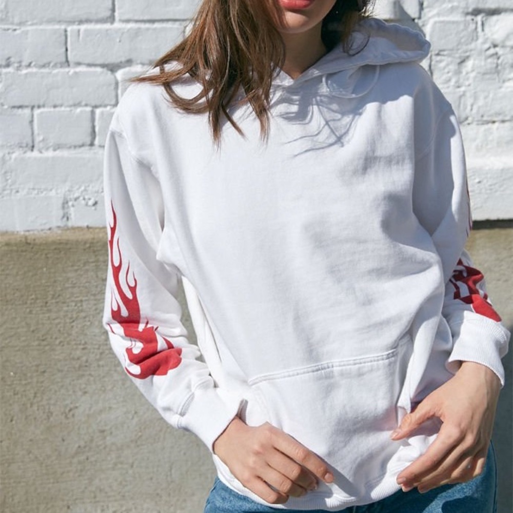 Brandy Melville White Flames Sweatshirt🔥🔥